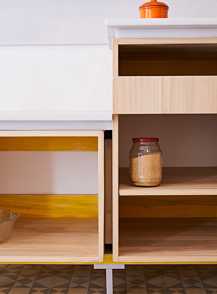 Reforma punk a Poeta Cabanyes 8